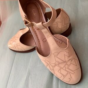 Clarks Cream T-Strap Flats with Quilted Design